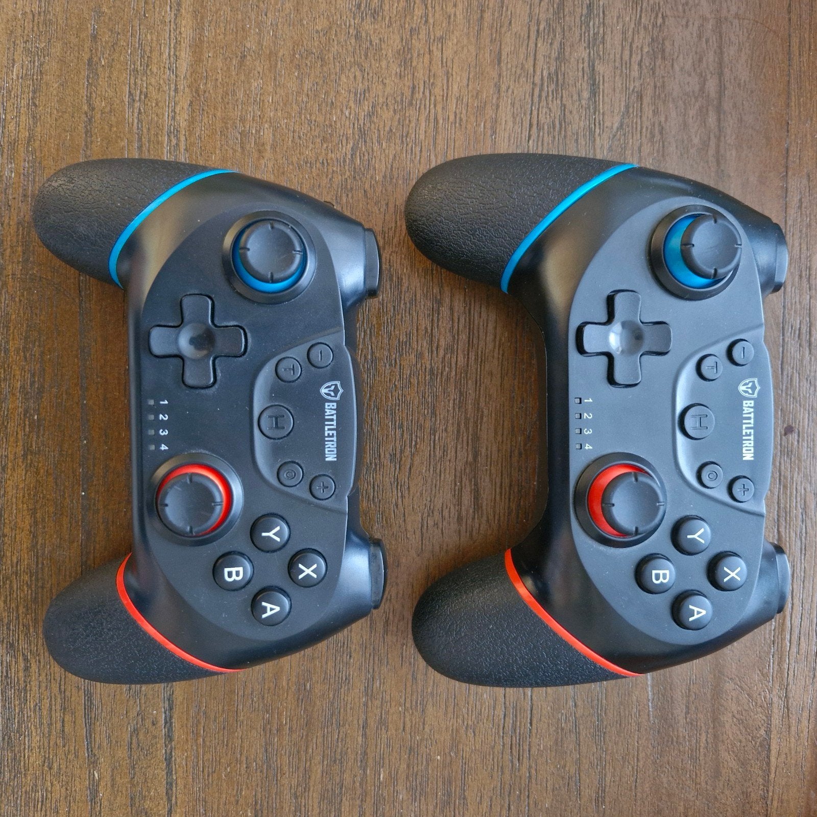 Battletron Game Controllers (2 stuks nieuw!), Gebruikt, PC, Overige typen, Overige merken
