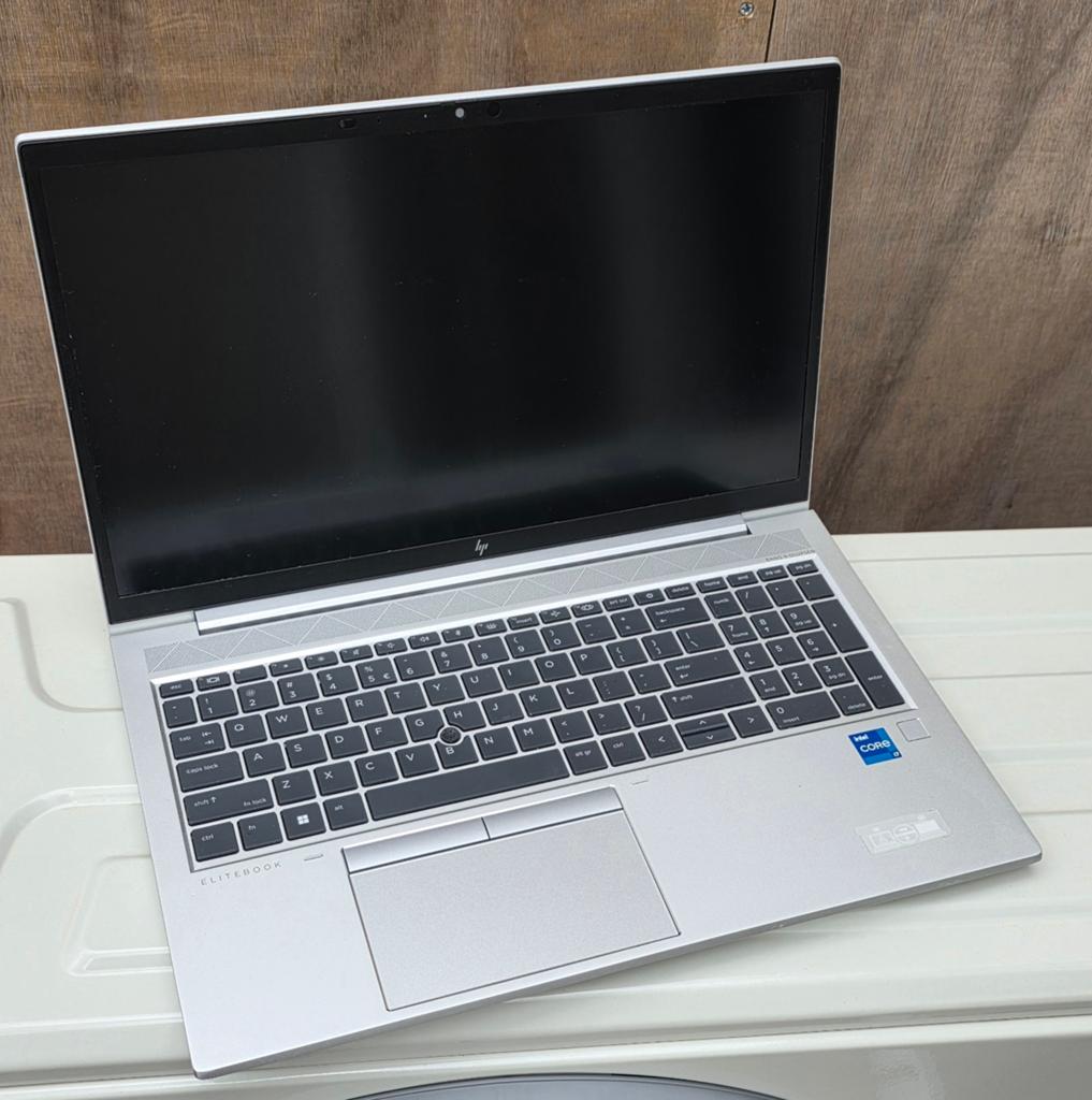 Zo goed als nieuwe HP EliteBook 850 G8, Computers en Software, Windows Laptops, Zo goed als nieuw, 15 inch, SSD, 2 tot 3 Ghz, Ophalen of Verzenden