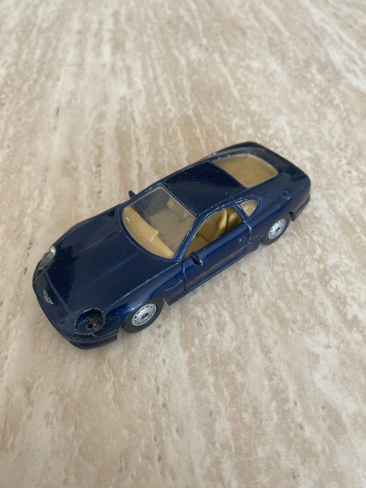 Maisto Aston Martin DB7 schaalmodel - Blauw, Ophalen of Verzenden, Gebruikt