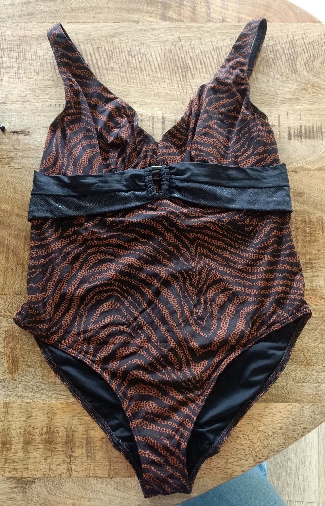Prima donna badpak 80 D ZGAN bruin zwart 80D, Kleding | Dames, Bruin, Badpak, Ophalen of Verzenden, Zo goed als nieuw