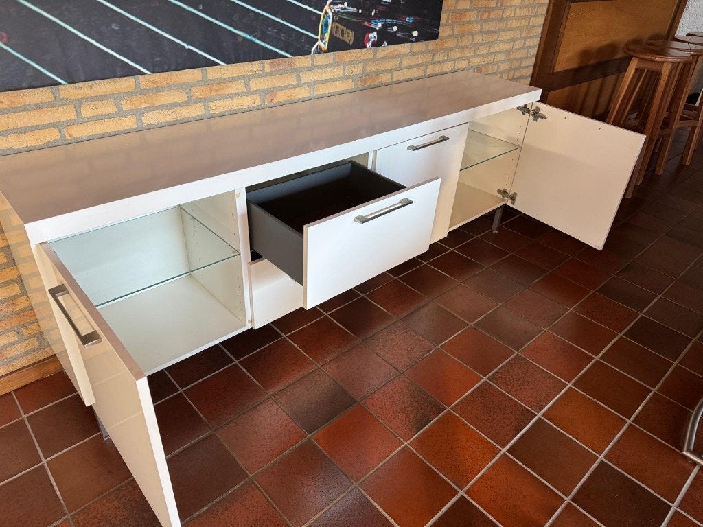 BoConcept Dressoir - Modern en Stijlvol, Ophalen, Zo goed als nieuw, Modern Deens Design