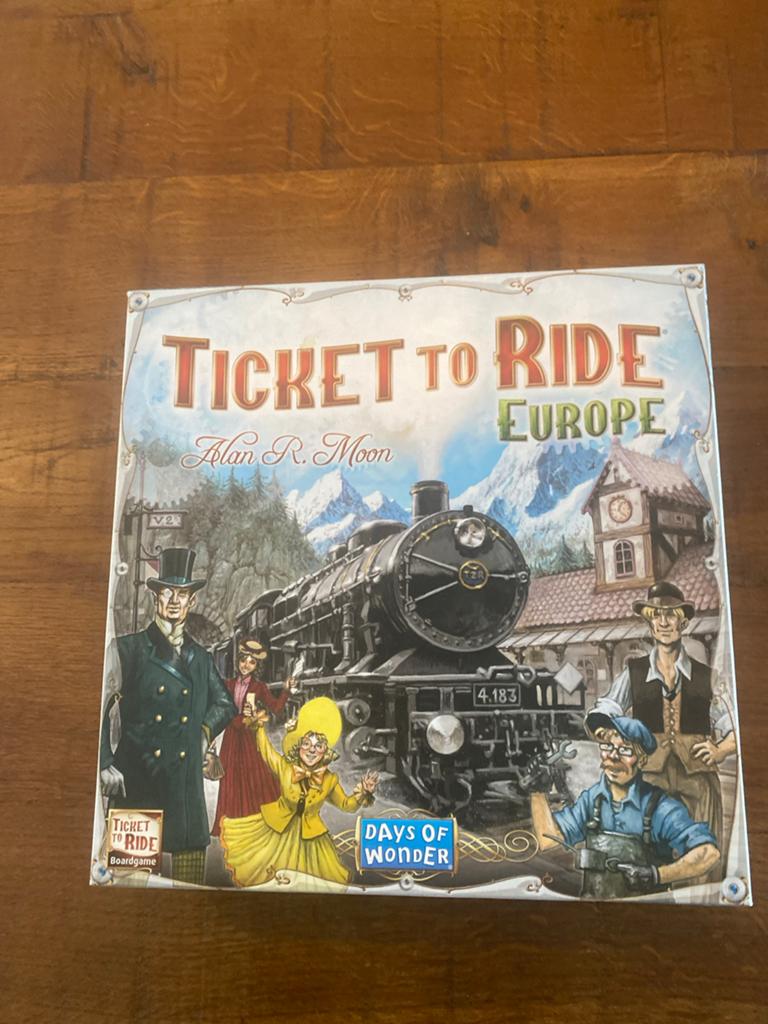 Ticket to Ride Europe Bordspel - Zo goed als nieuw, Een of twee spelers, Ophalen of Verzenden, Zo goed als nieuw