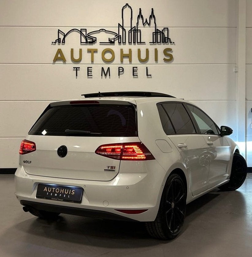 Volkswagen Golf 1.4 TSI ACT Highline Automaat Keyless Leder, Auto's, Gebruikt, 4 cilinders, Bi-Xenon koplampen, Wit