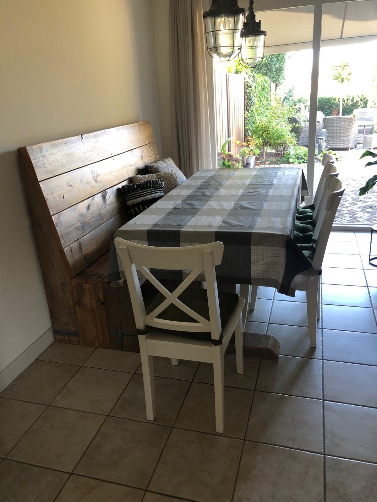 Steigerhouten eethoek., Huis en Inrichting, Ophalen, Gebruikt, 4 tot 6 stoelen