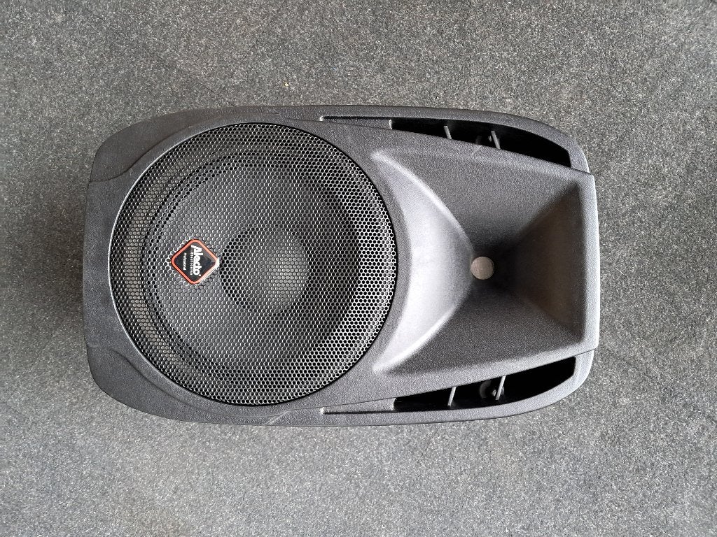 2 Geluidsboxen incl 4 statieven, Ophalen, Gebruikt