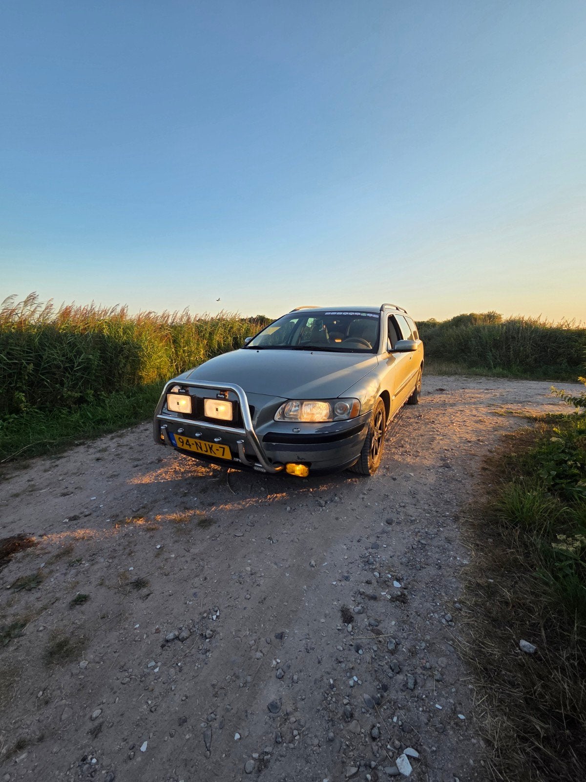 Volvo V70 2.4 140PK 2006 Groen, Auto's, Voorwielaandrijving, 1800 kg, Stationwagon, Traction-control
