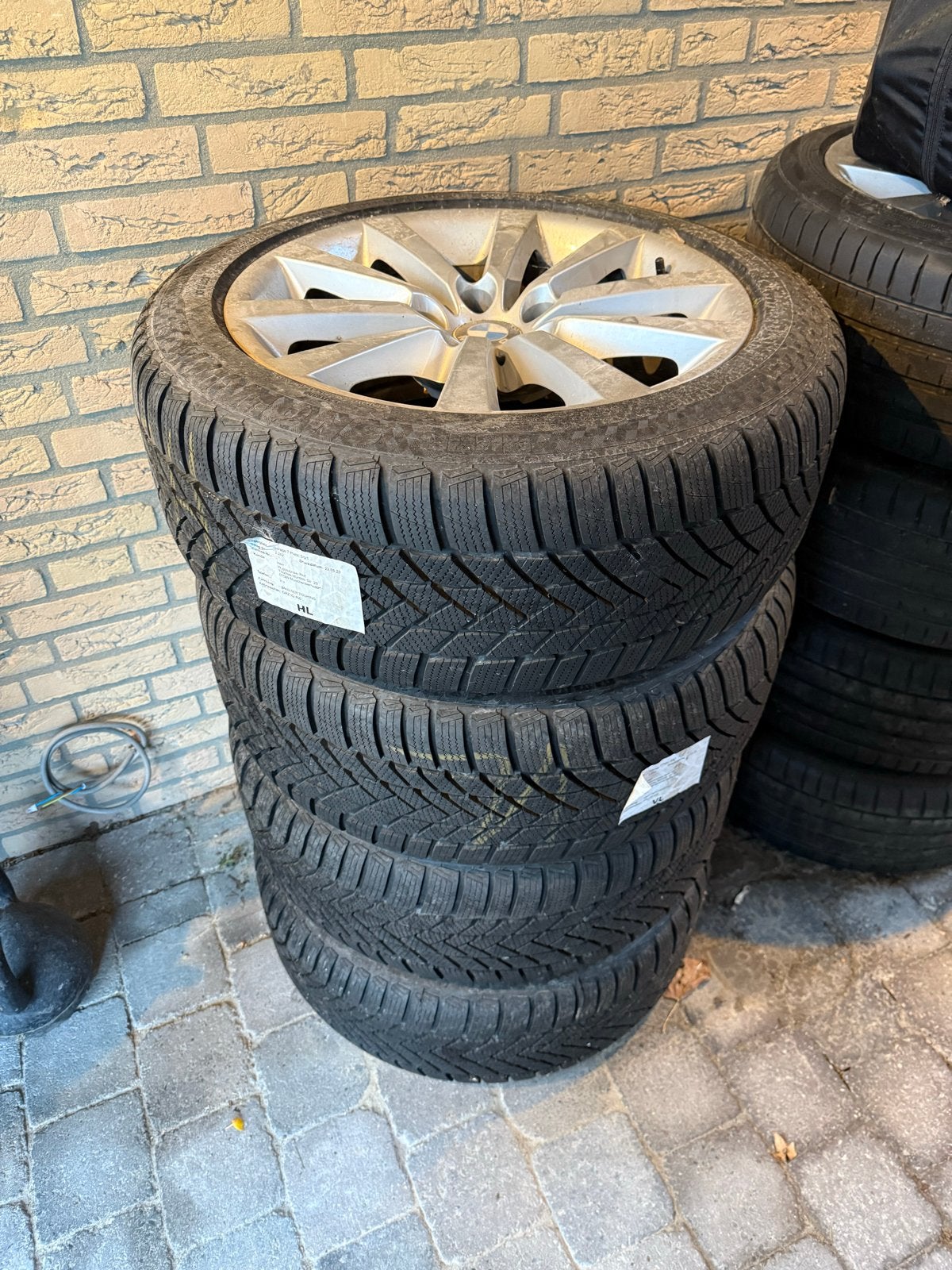 BMW goede winterbanden 18 inch met (slechte) velgen, Ophalen, 18 inch, Gebruikt, Banden en Velgen
