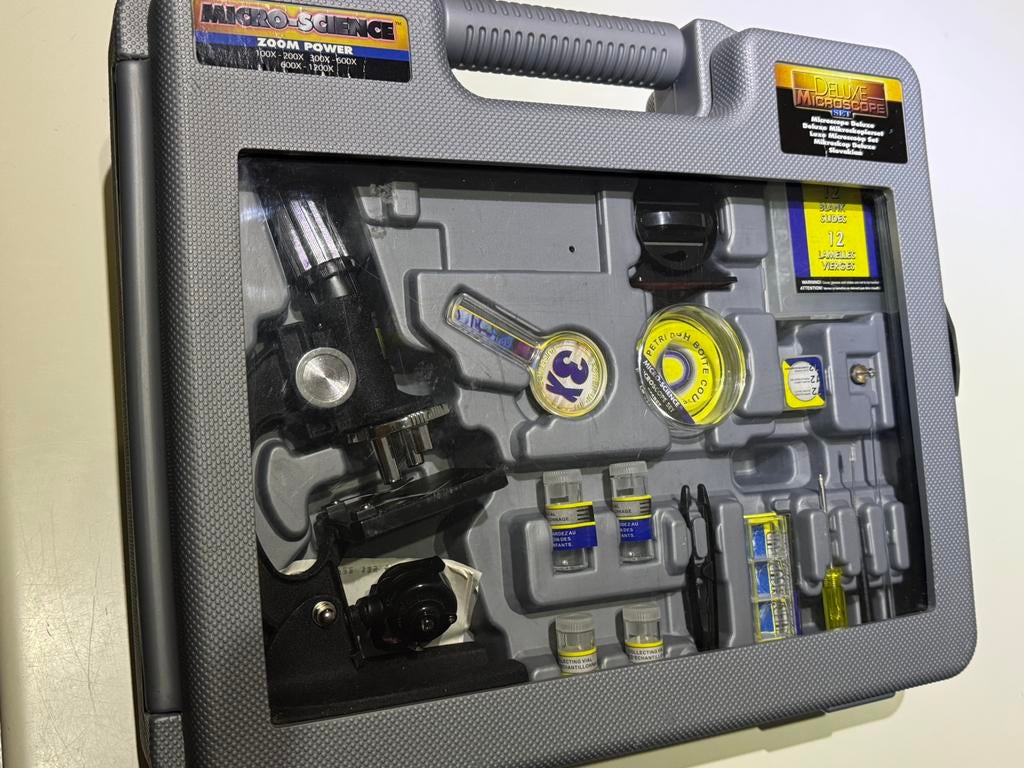 Deluxe microscope set nieuw in koffer, Ophalen of Verzenden, Zo goed als nieuw, Minder dan 400x, Onderdelen of Toebehoren