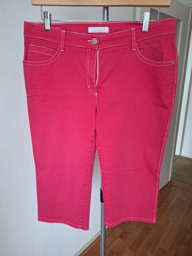 BRAX Sara Capri broek, Verzenden, Maat 42/44 (L), BRAX, Driekwart