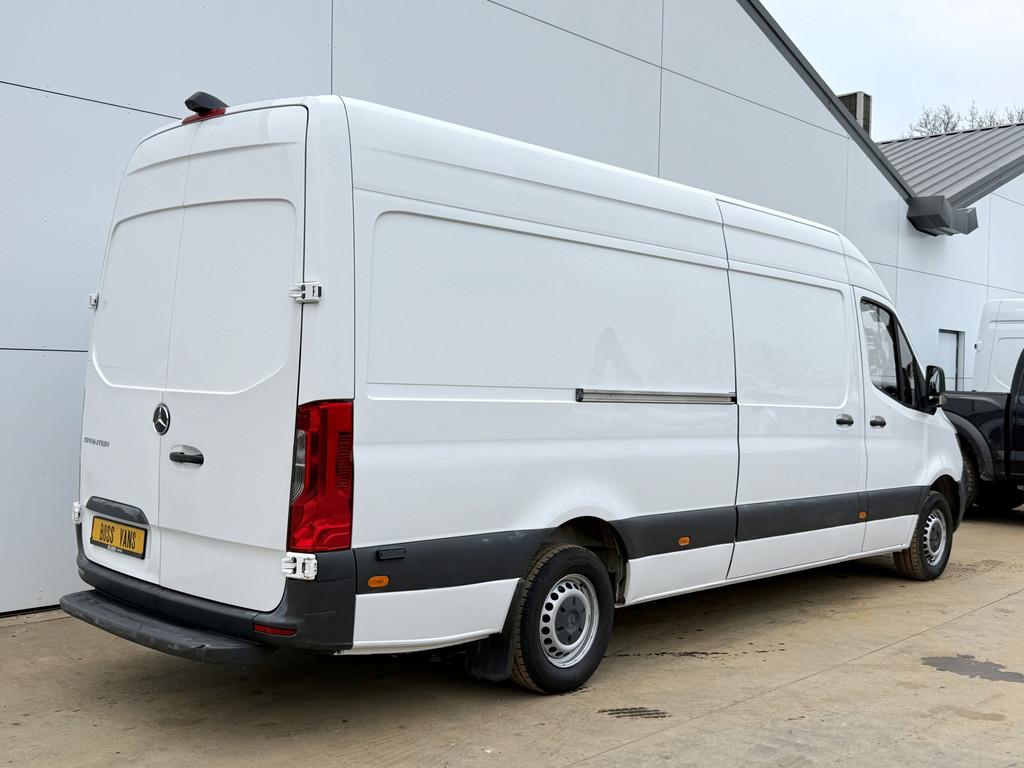 Mercedes-Benz Sprinter 316 2.2 CDI *MOTOR PROBLEEM/ENGINE TR, Auto's, Bestelauto's, Gebruikt, Zwart, 4 cilinders, 2000 kg
