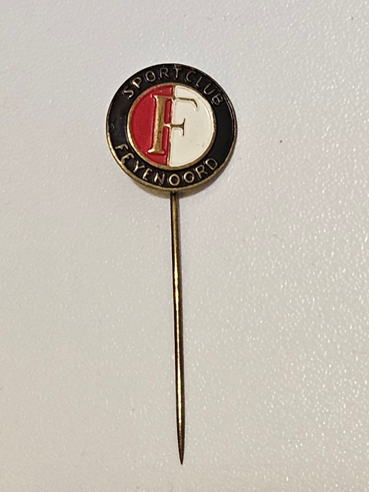 Sportclub Feyenoord speldje 2, Verzamelen, Ophalen of Verzenden, Zo goed als nieuw, Sport, Speldje of Pin