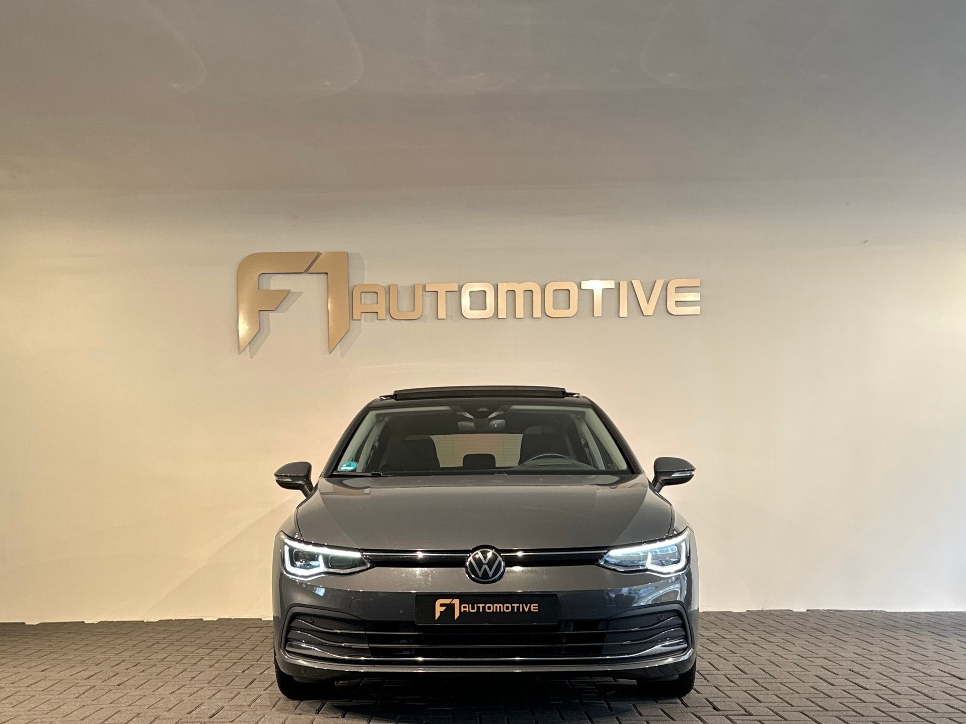 Volkswagen GOLF 2.0 TDI R-Line Pano|Camera|Stoelverwarming|S, Auto's, Volkswagen, Gebruikt, 4 cilinders, 150 pk, Bedrijf