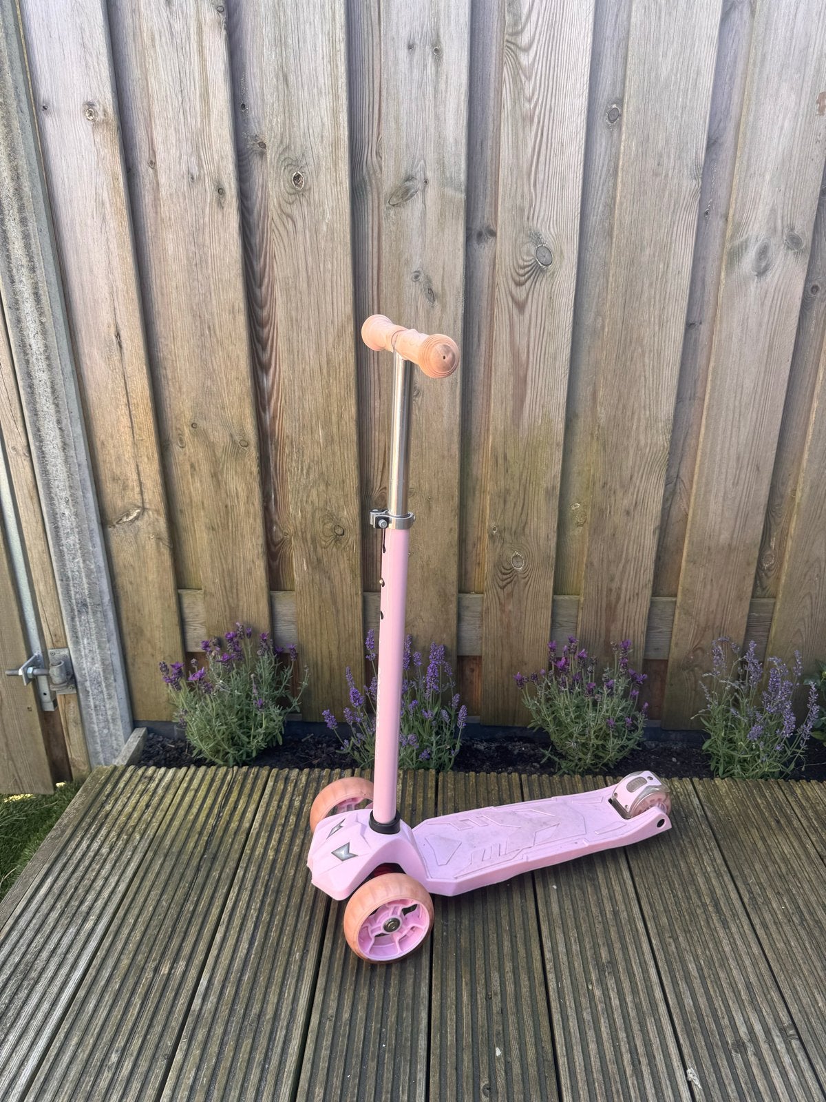 Roze kinderstep met 3 wielen - Rockerz step, Ophalen, Gebruikt, Gewone step