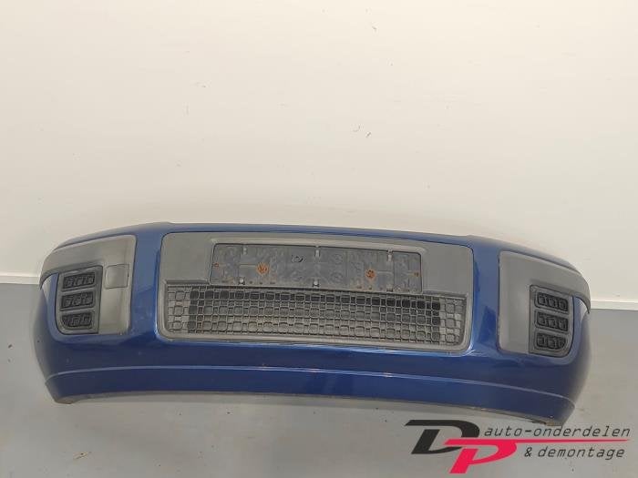 Voorbumper van een Ford Fusion (C6), Gebruikt, -, -, Ophalen of Verzenden