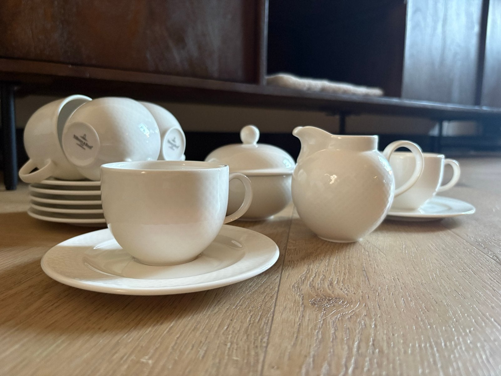Compleet Villeroy & Boch servies - tipoe Weiss collectie, Villeroy & Boch, Ophalen of Verzenden, Zo goed als nieuw, Overige stijlen