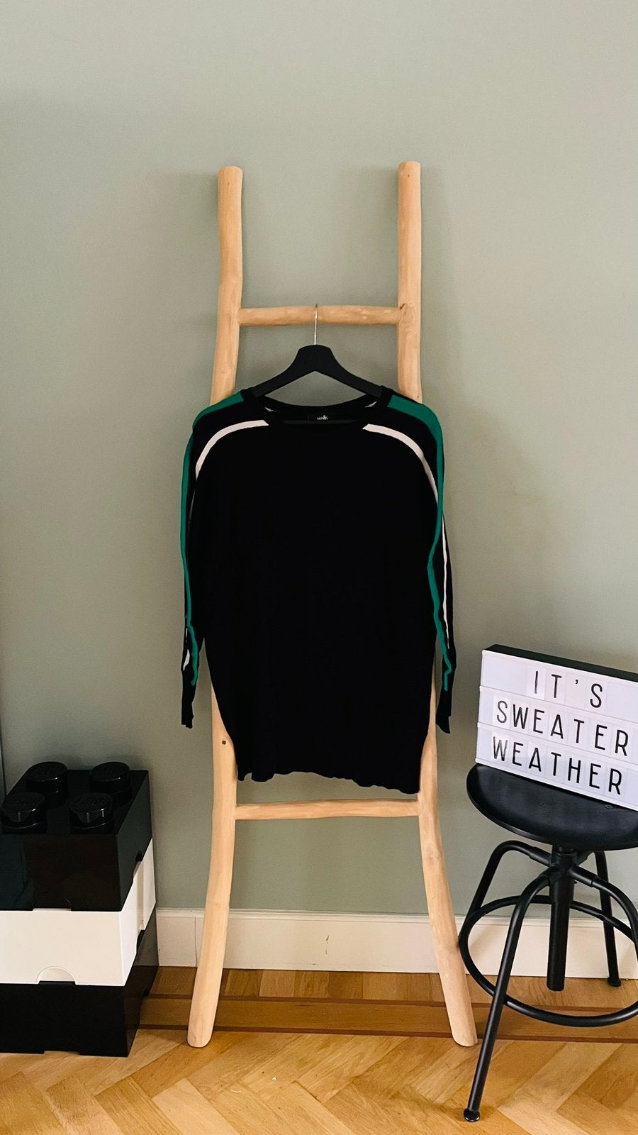 Wallis trui maat 36-38, Kleding | Dames, Ophalen of Verzenden, Zo goed als nieuw, Maat 36 (S), Zwart