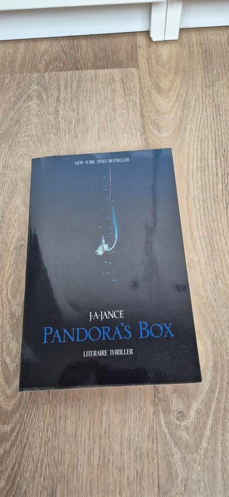 Boek, J.a. Jance, pandora's box, Boeken, Thrillers, Zo goed als nieuw, Ophalen of Verzenden