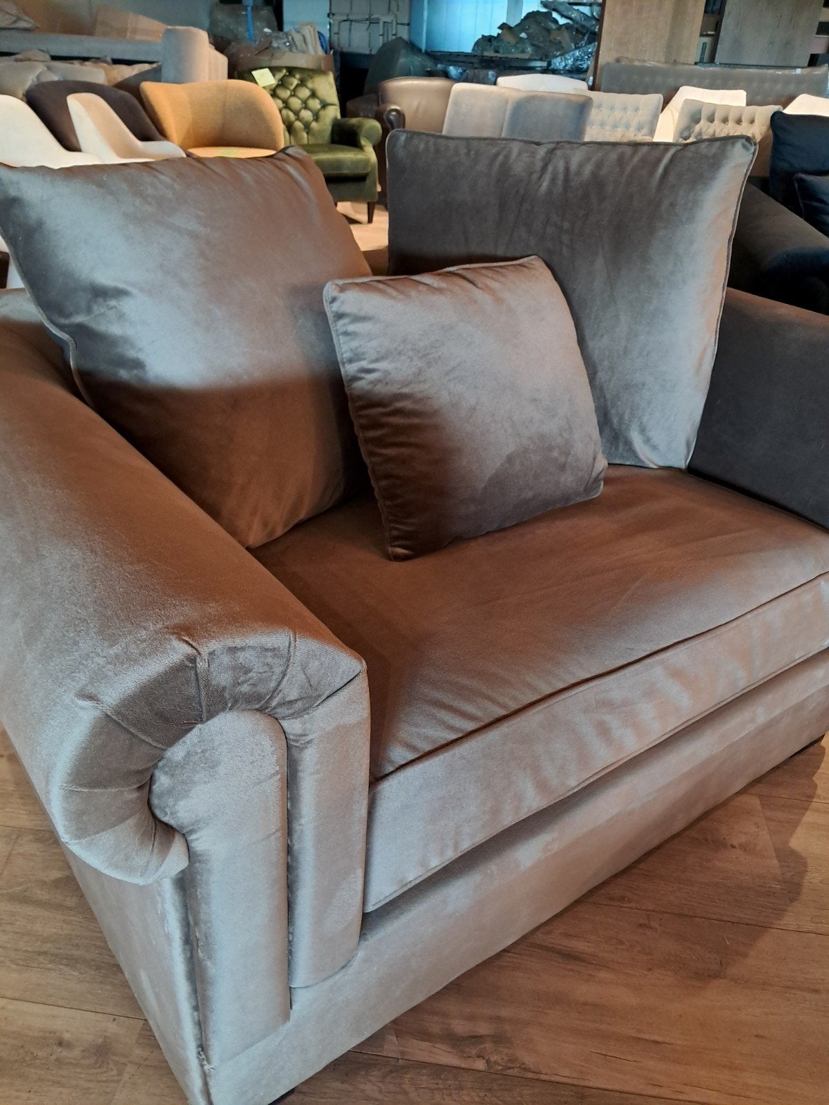 Loveseat  VAN €1195 VOOR €595, Ophalen of Verzenden
