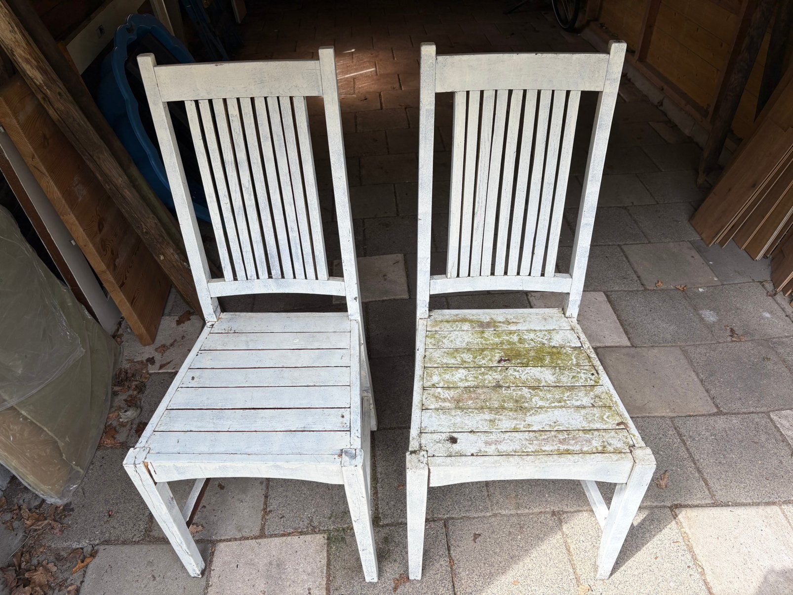 2 Houten stoelen, Huis en Inrichting, Stoelen, Ophalen, Zo goed als nieuw, Wit, Hout