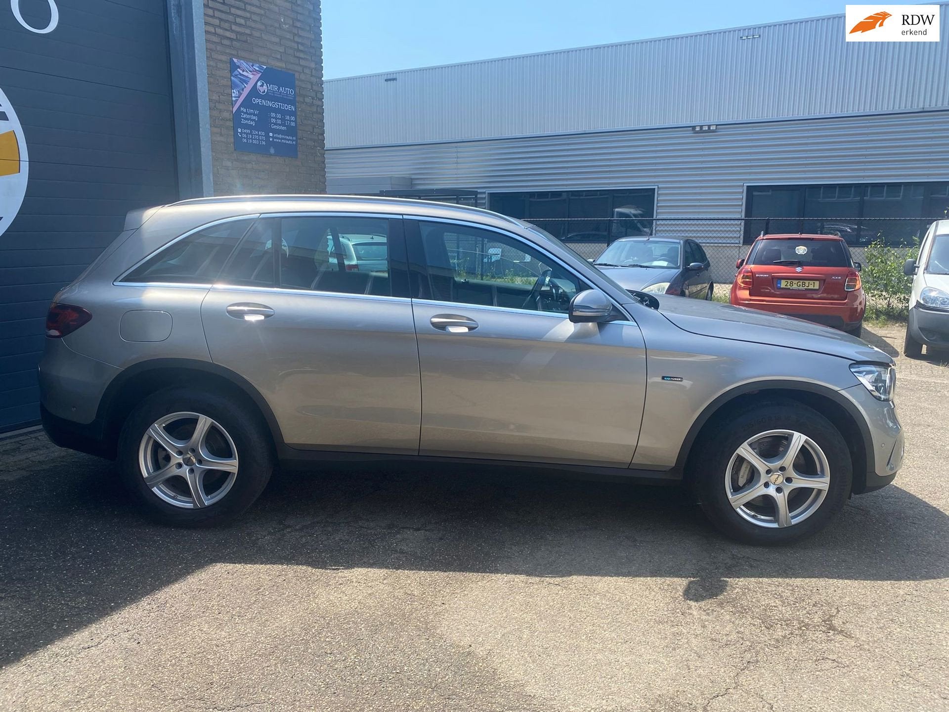 Mercedes-Benz GLC-klasse 300e 4MATIC Business Solution, Automaat, Dealer onderhouden, Gebruikt, Euro 6