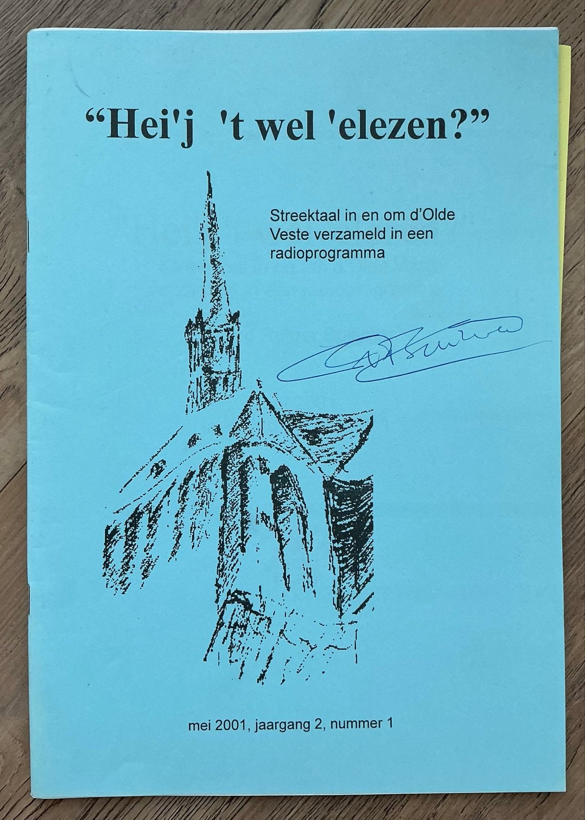 Hei'j 't wel 'elezen? Streektaal Olde Veste mei 2001, Boeken, Ophalen of Verzenden, Gelezen