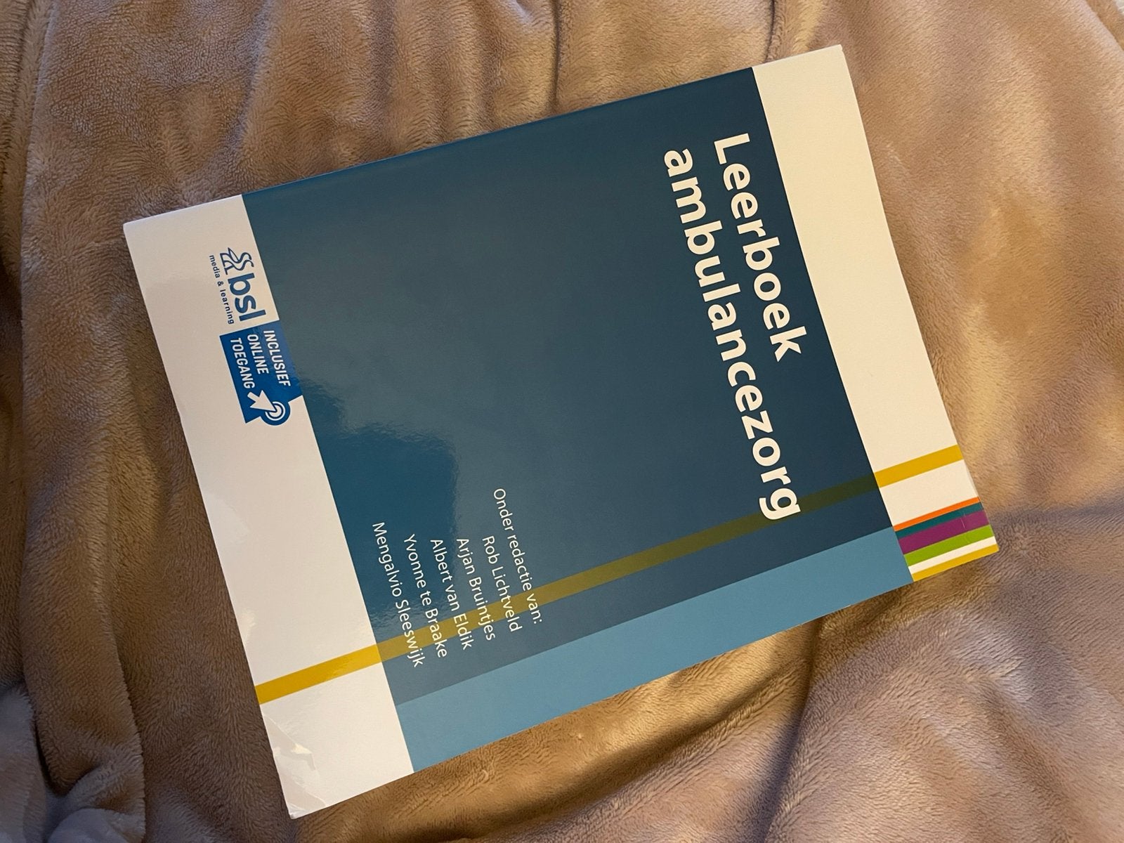 Leerboek ambulancezorg, Ophalen of Verzenden, Zo goed als nieuw, Sociale wetenschap