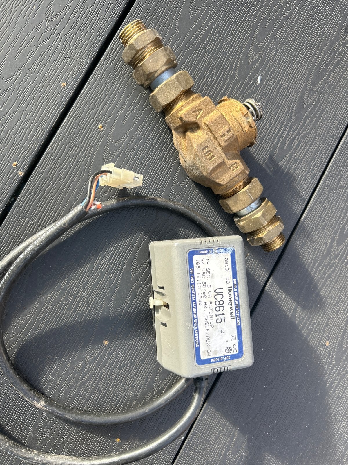 Goed werkende Honeywell VC8615 zoneklep, Ophalen of Verzenden, Gebruikt, Overige typen