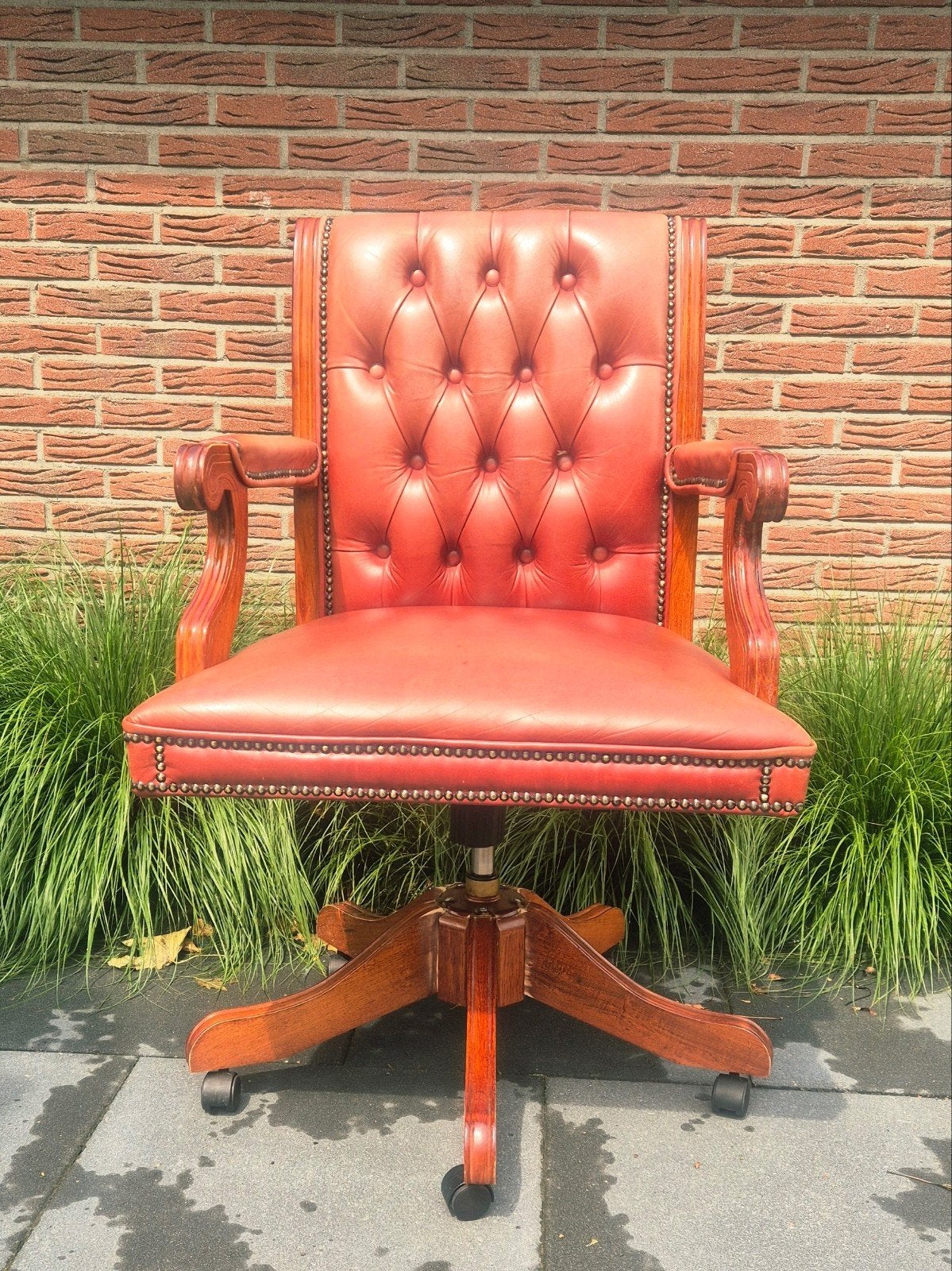 Chesterfield captains chair, Ophalen of Verzenden