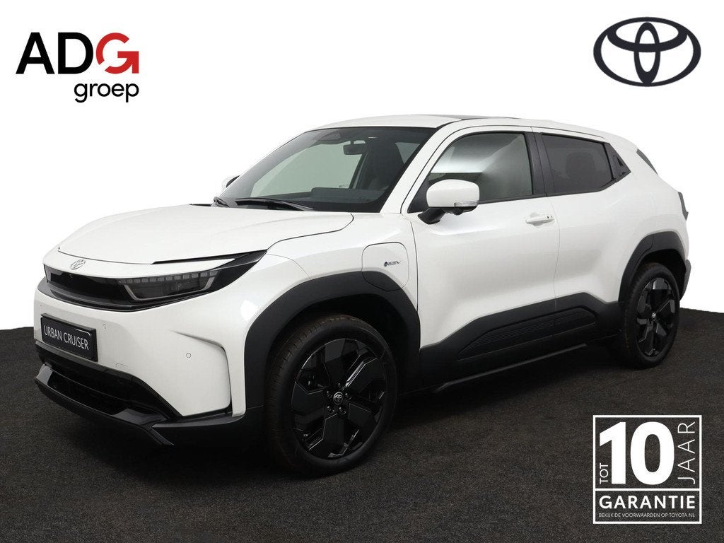 Toyota Urban Cruiser Executive 61 kWh | Nieuw! |, Auto's, Toyota, Bedrijf, Te koop, Urban Cruiser, 360° camera, ABS, Achteruitrijcamera
