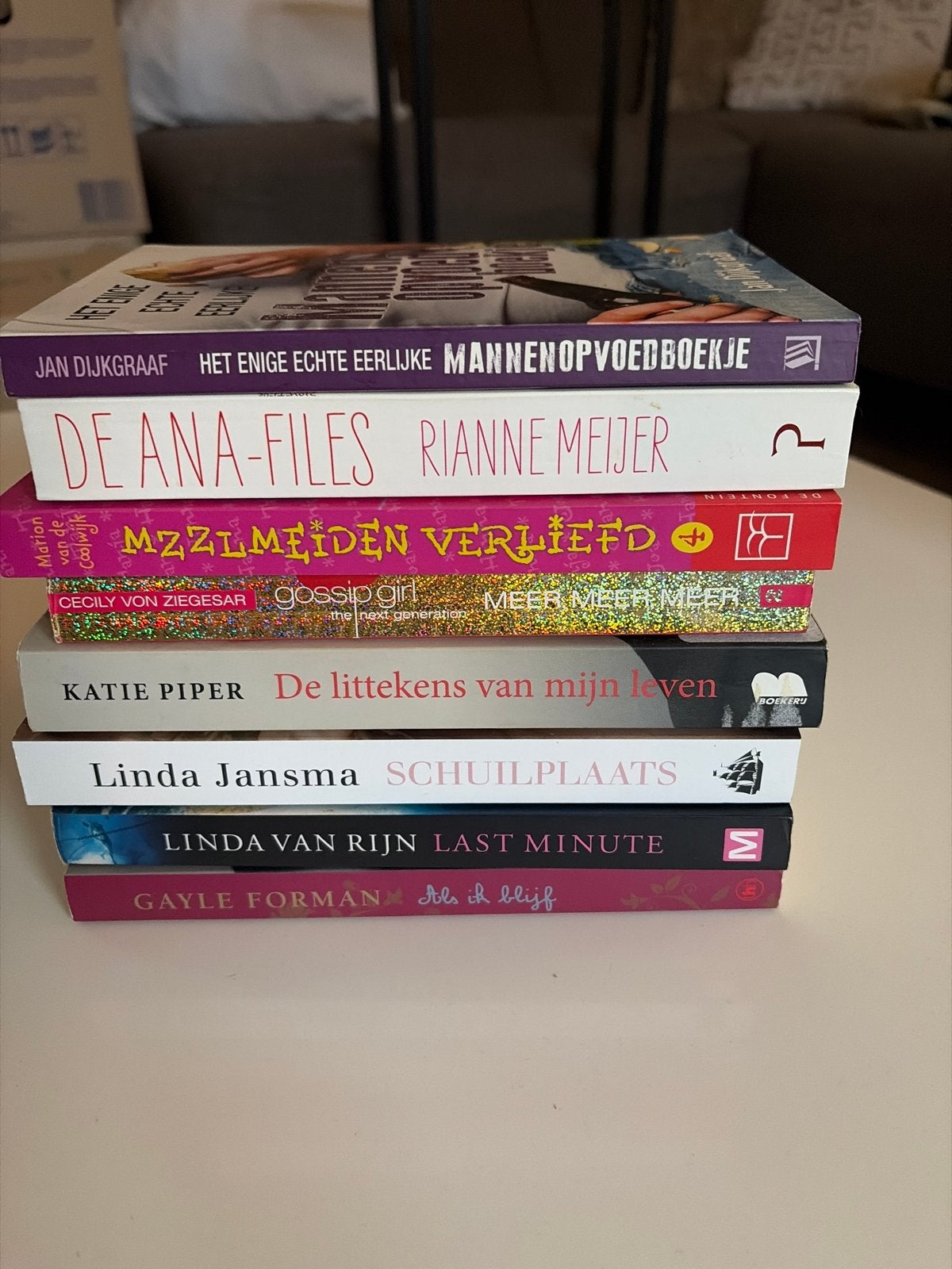 MOET ZSM WEG: Diverse boeken, Ophalen, Gelezen, Nederland