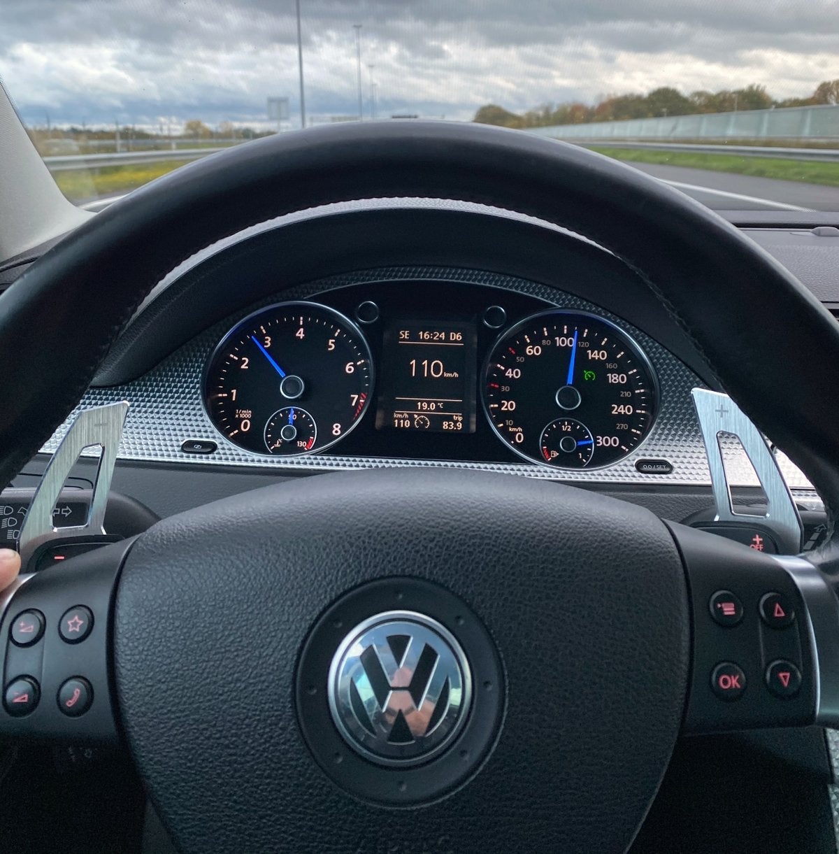 Foto 11 van Volkswagen Passat R36!