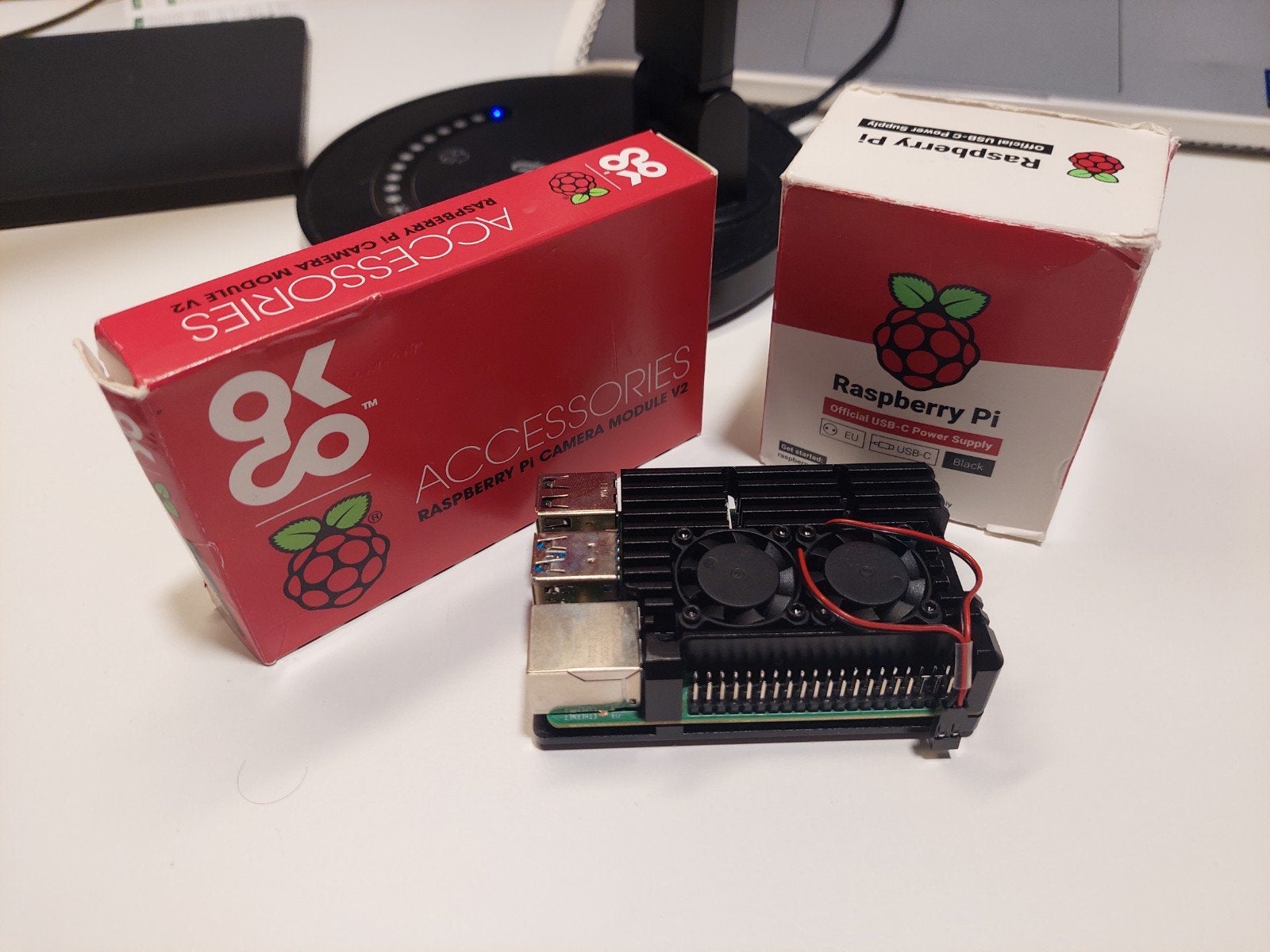 Raspberry Pi 4B 8GB with Pi Camera, Power Adapter, Heatsink, Ophalen, Gebruikt