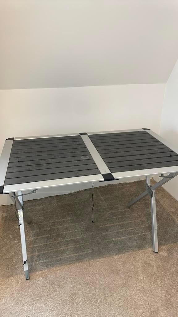 Campingtafel opklapbaar, Caravans en Kamperen, Ophalen of Verzenden, Gebruikt, Campingtafel