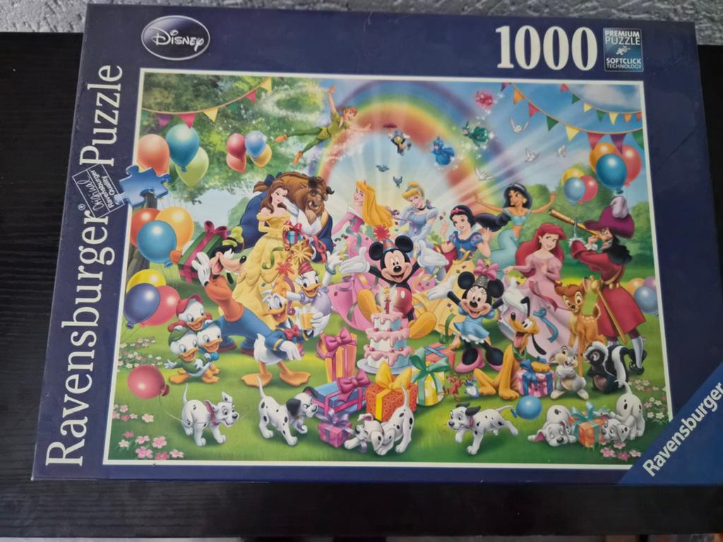 3x disney puzzel 1000 stukjes., Ophalen of Verzenden, 500 t/m 1500 stukjes, Gebruikt
