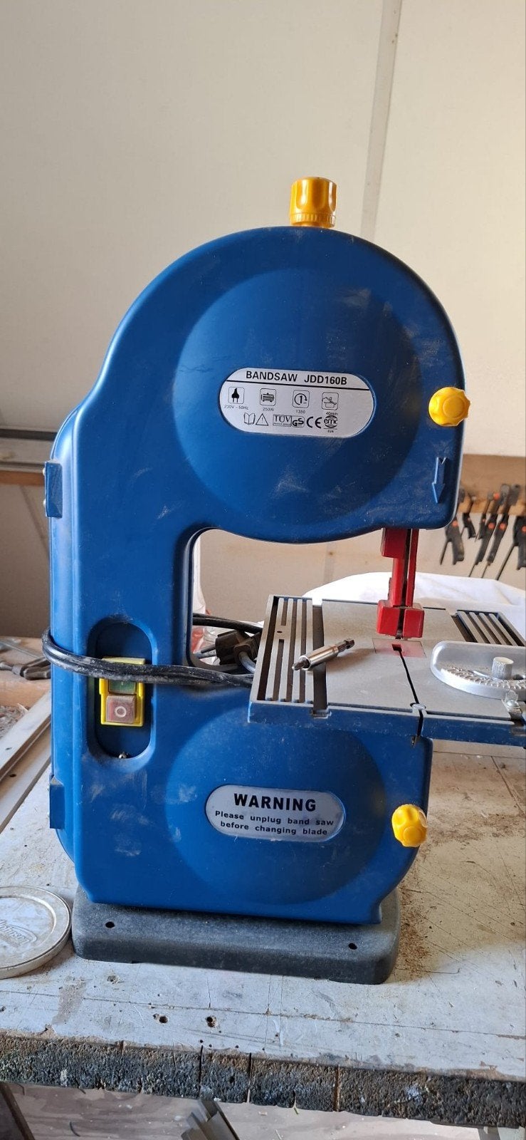 Band- figuurzaag, Minder dan 25 liter, Ophalen, Gebruikt, Minder dan 200 liter/min