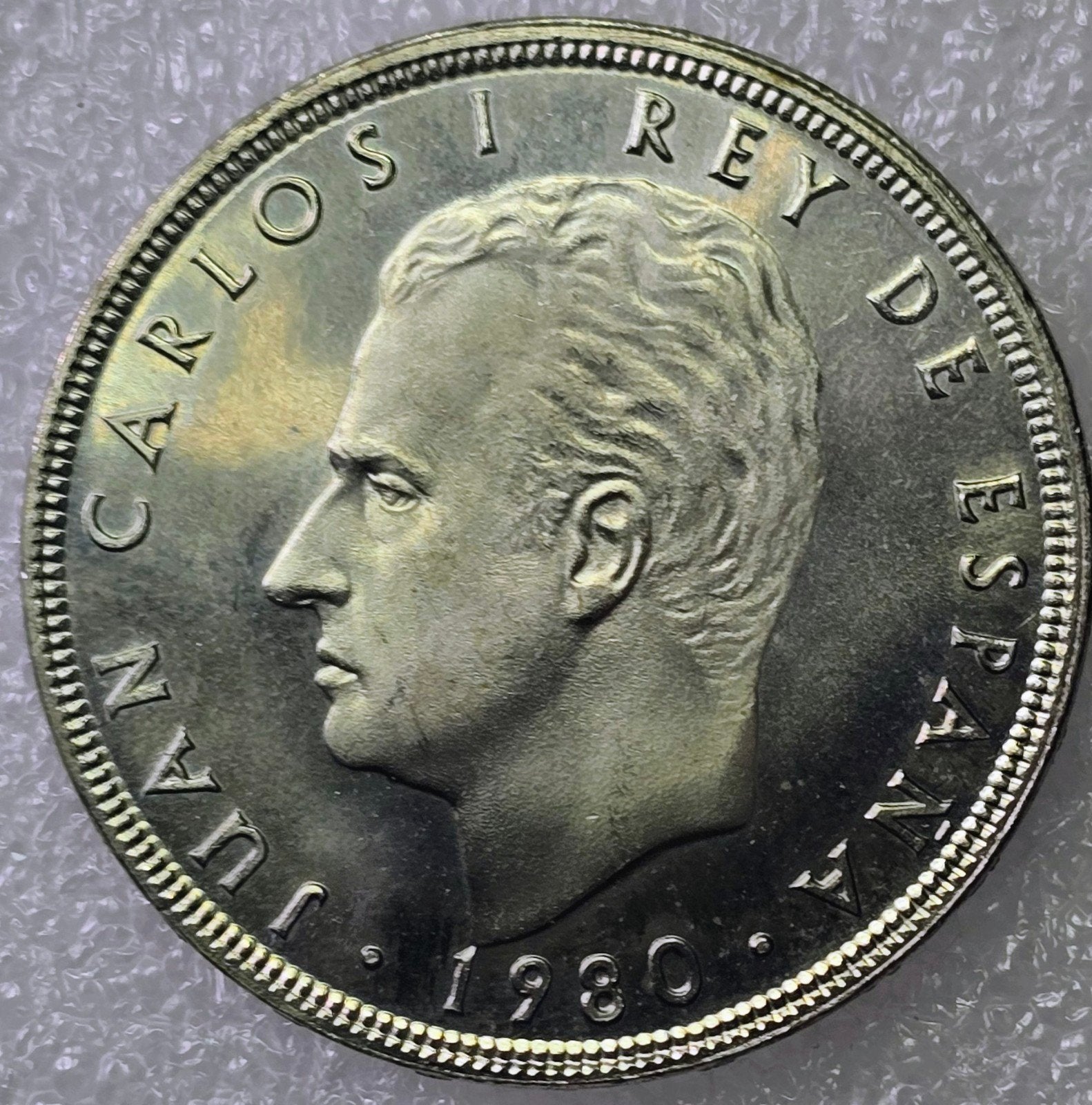 Spaanse 100 Peseta munt Juan Carlos I 1980 WK '82, Ophalen of Verzenden, 1980 tot heden, Ongelopen