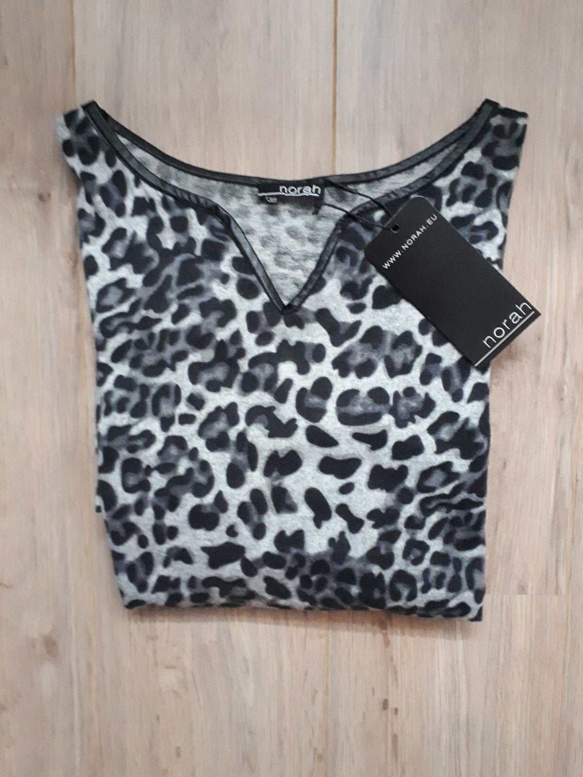 Norah jurk met luipaardprint - Maat 38/40 (M), Maat 38/40 (M), Zwart, Nieuw, Ophalen of Verzenden