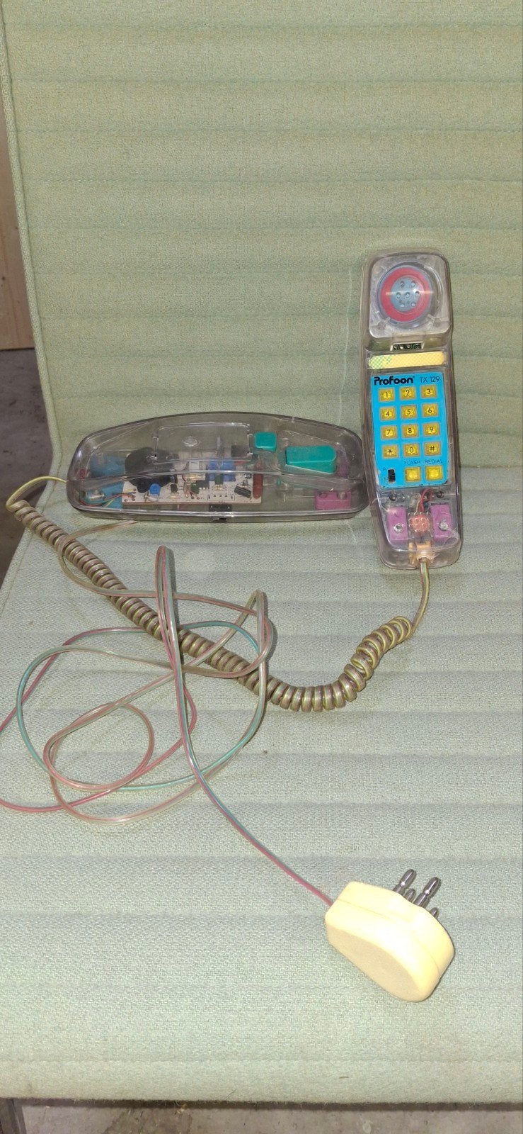 Vintage transparante Paytoon telefoon met druktoetsen, Telecommunicatie, Vaste telefoons | Niet Draadloos, Ophalen of Verzenden
