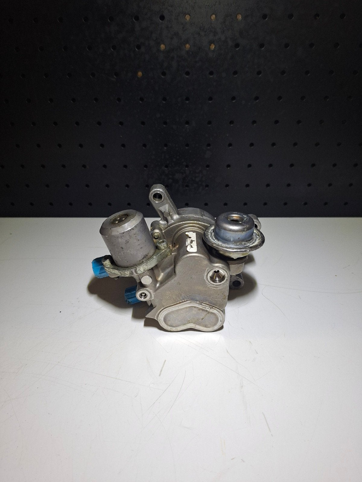 Porsche Cayenne 957 brandstofpomp 4.8 94811031502, Auto-onderdelen, Ophalen of Verzenden, Nieuw