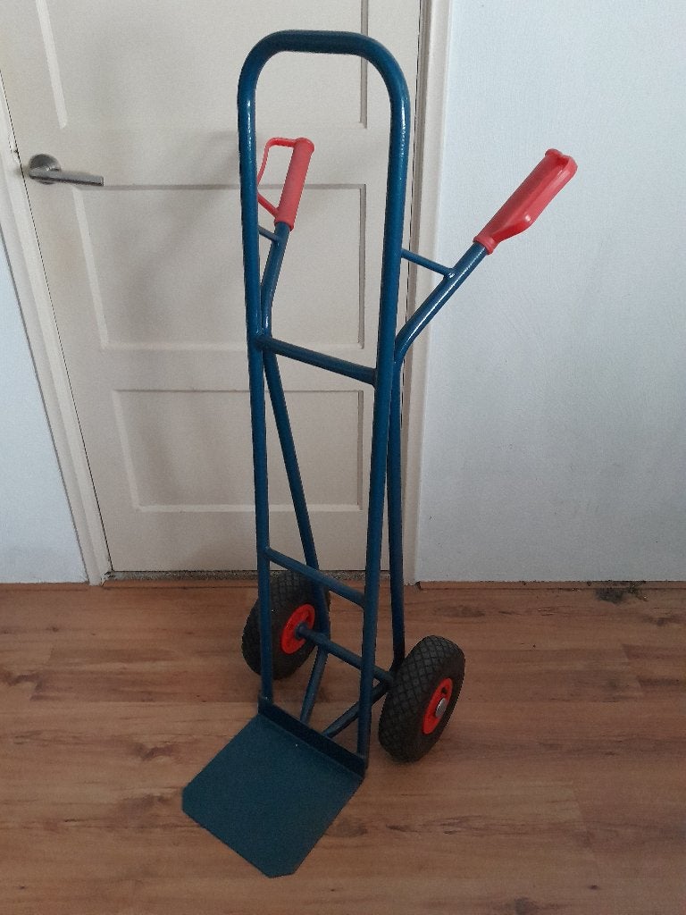 Fetra stalen steekwagen, Doe-het-zelf en Verbouw, Transportwagens, 60 tot 80 liter, Ophalen, Zo goed als nieuw, Steekwagen