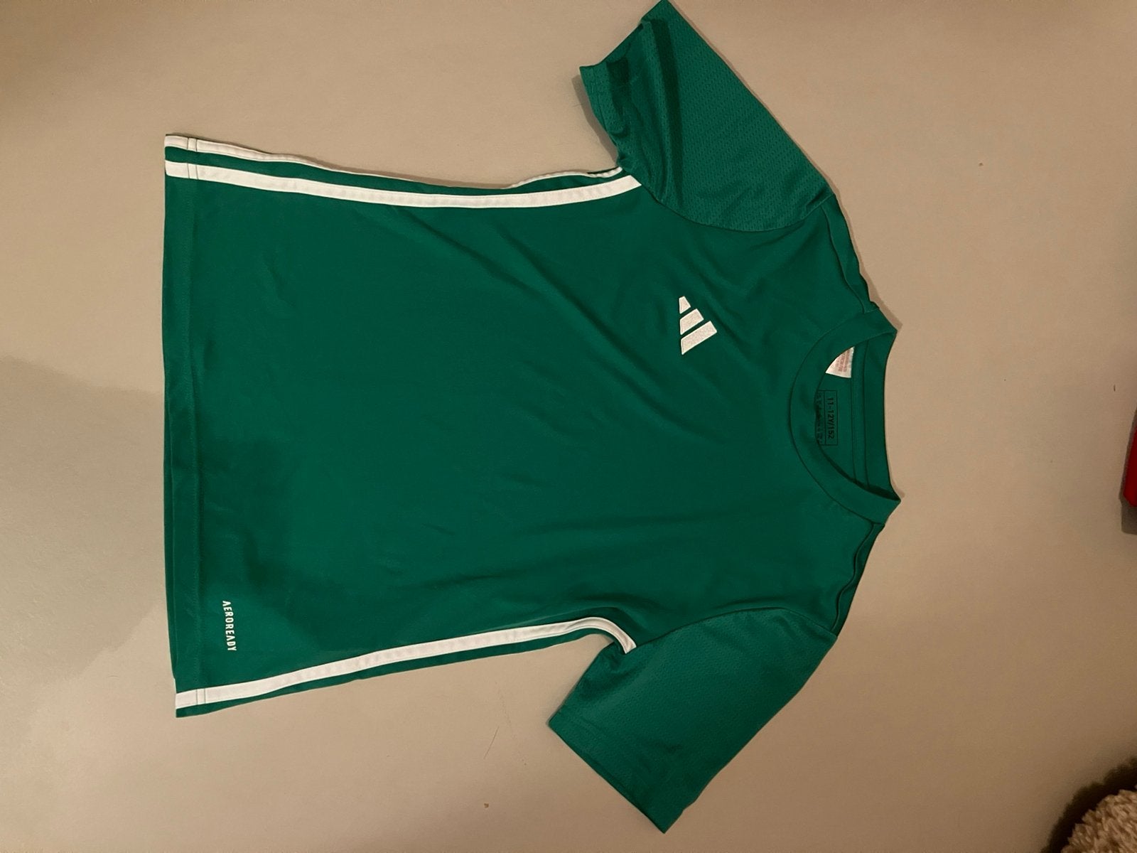Sportjacks en t shirts adidas, nike, hummel, decathlon, Ophalen, Gebruikt, Jongen of Meisje, Sport- of Zwemkleding