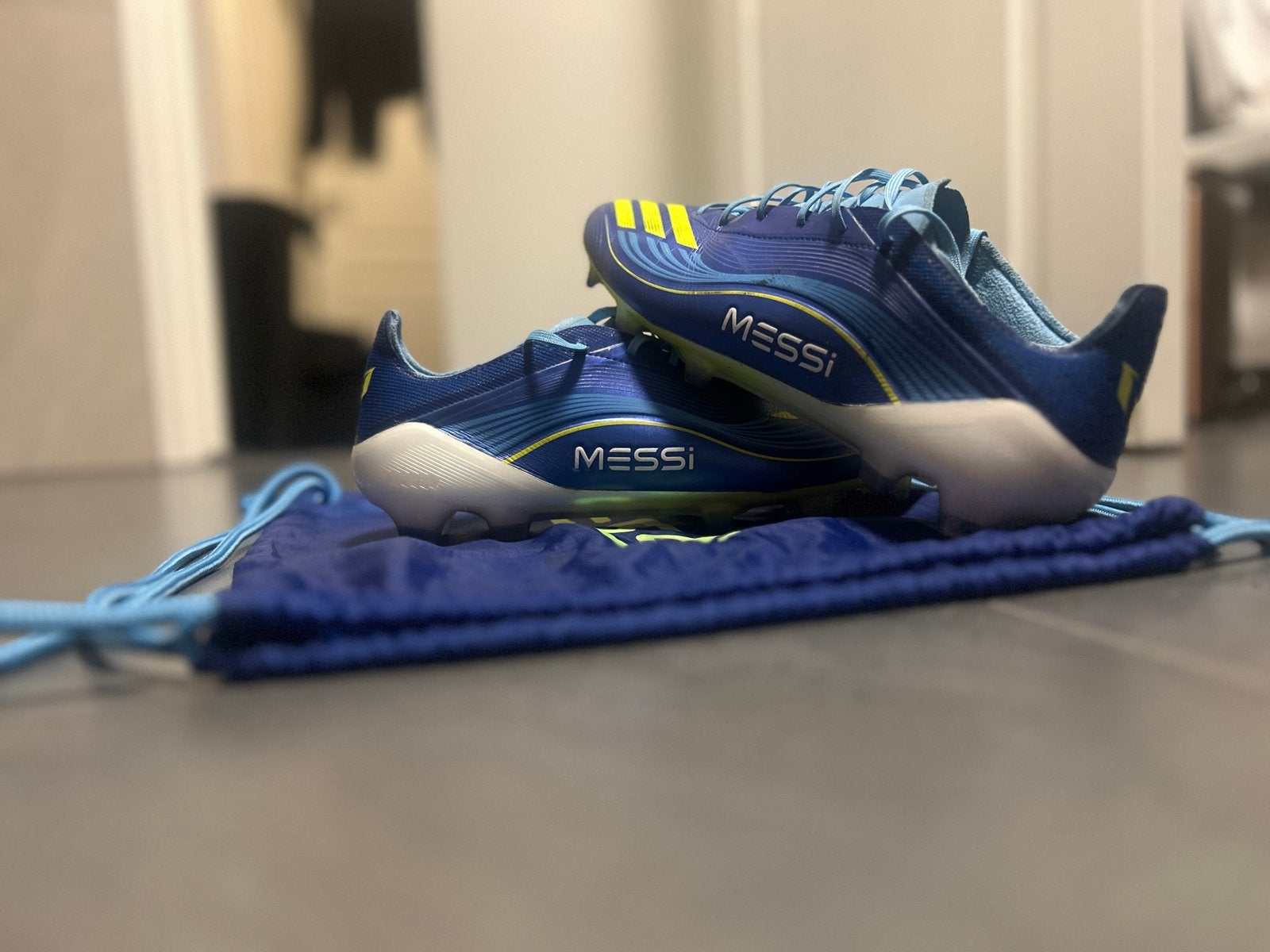 Adidas F50 Elite Messi Voetbalschoenen - Maat 44, Sport en Fitness, Ophalen of Verzenden, Zo goed als nieuw, Schoenen