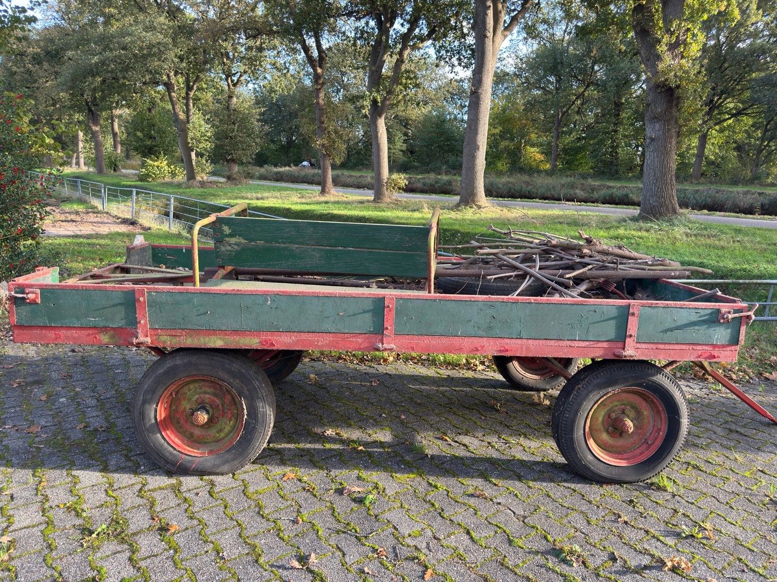 Robuuste Plattewagen, Ophalen of Verzenden