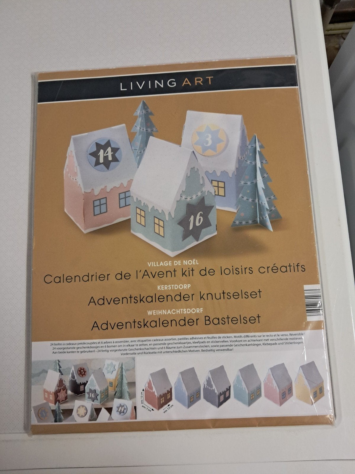 Living Art Adventskalender Knutselset Kerstdorp, Nieuw, Meerkleurig, Ophalen of Verzenden, Papier of Karton