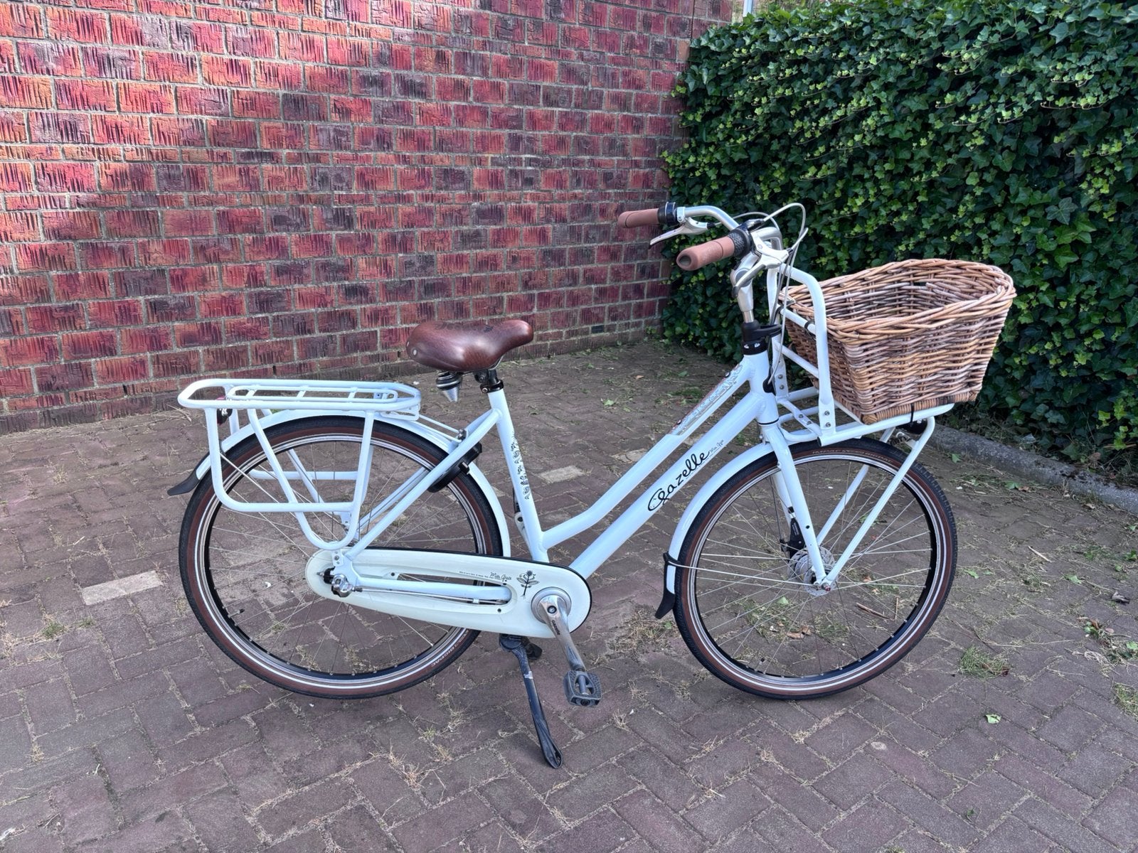 Gazelle miss  Grace D54 N3   Met mand., Fietsen en Brommers, Fietsen | Dames | Omafietsen, Ophalen, 53 tot 56 cm, Versnellingen