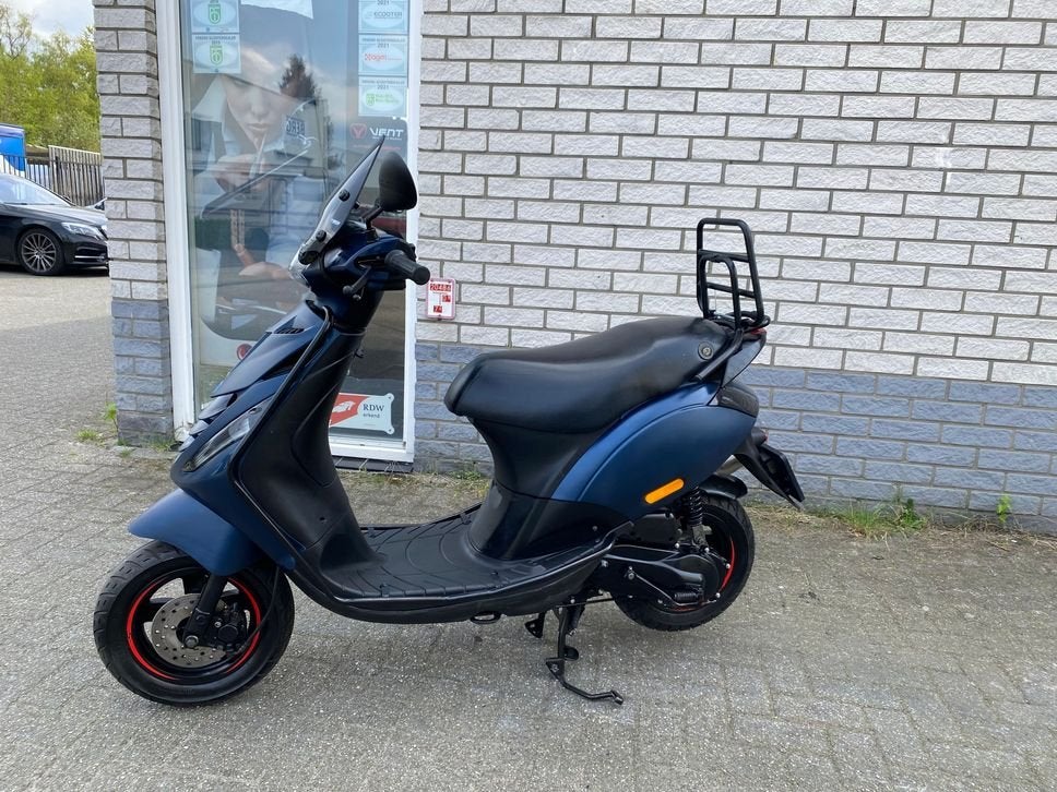 GAVE PIAGGIO ZIP SP 2-TAKT 45KM MAT BLAUW BROM BJ2005 12000K, PIAGGIO, Onbekend, Onbekend, Piaggio