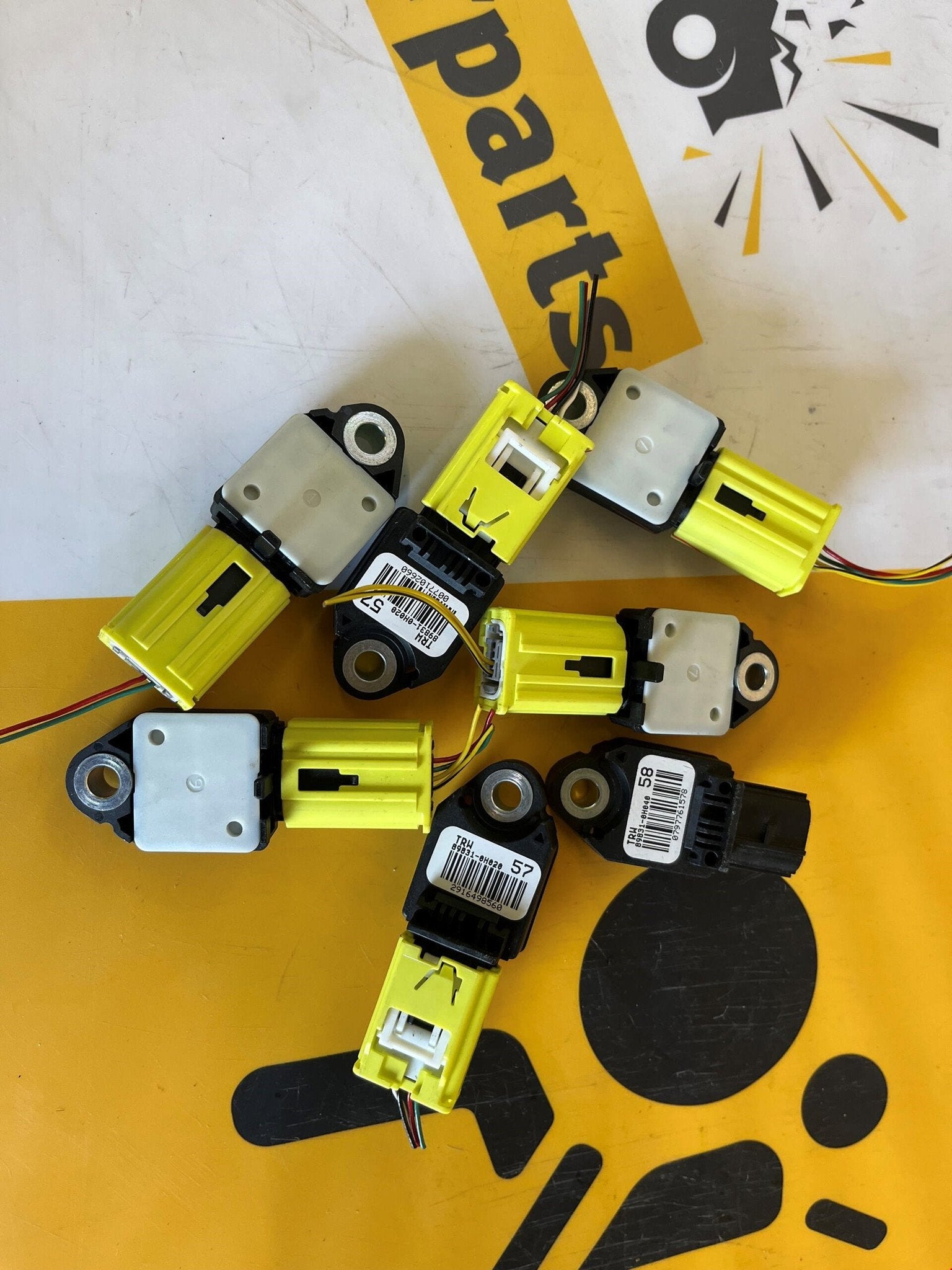 Airbag Sensor Toyota Aygo C1 Peugeot 108 2014-23 898310H020, Auto-onderdelen, Accu's en Toebehoren, Info@fabrikant.eu, Fabrikantstraat 1
1000 AA  Amsterdam, NL