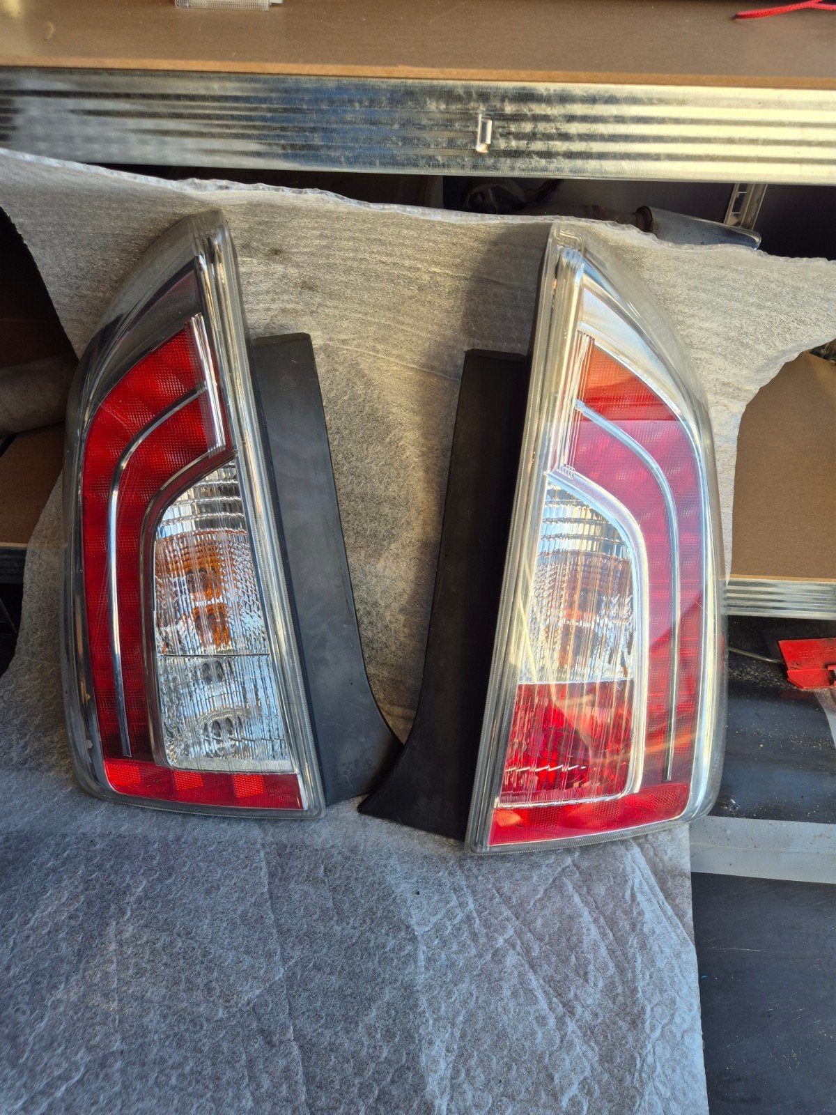 Achterlichten Toyota Prius III (2009-2015), Gebruikt, -, -, Toyota