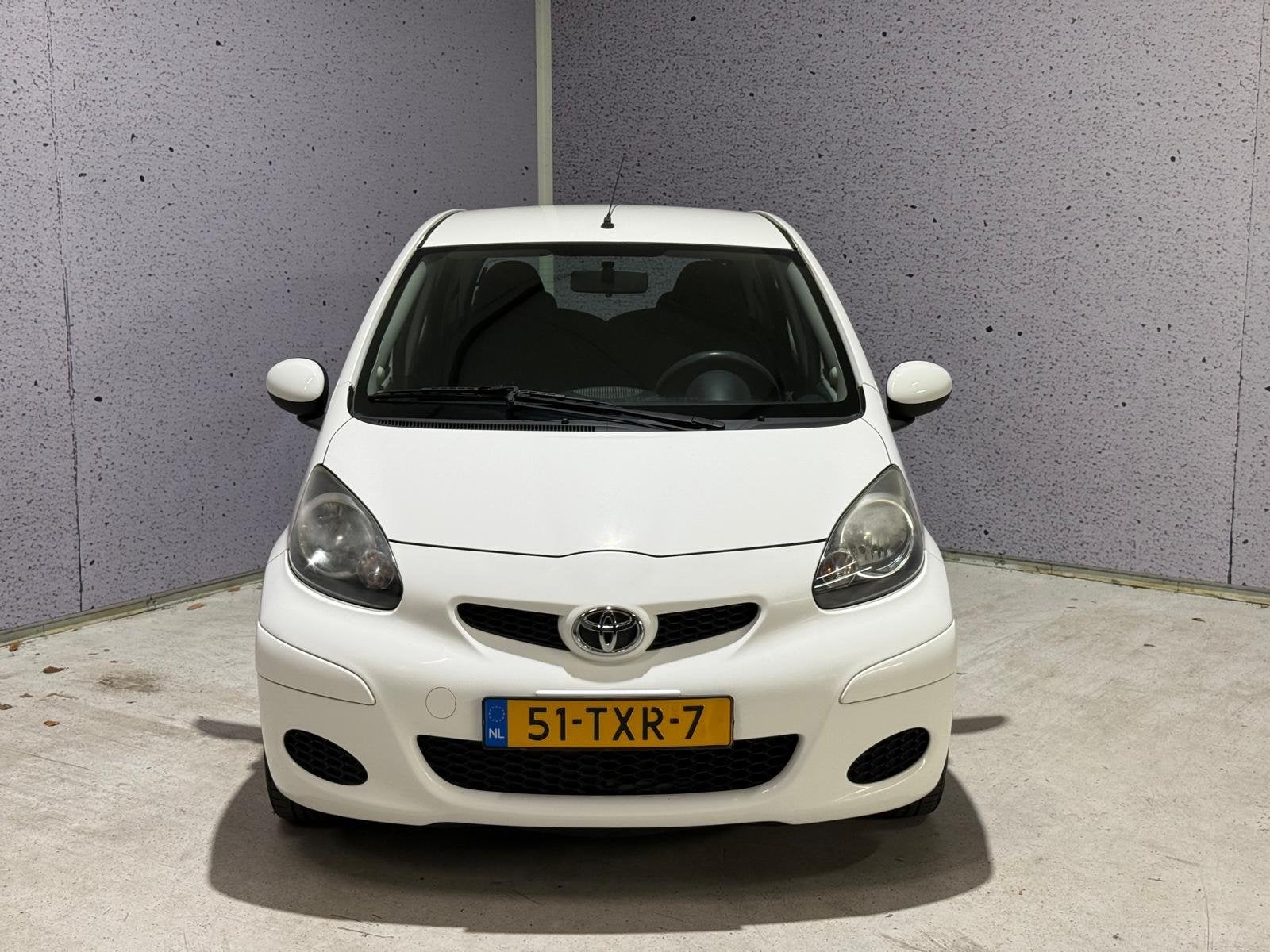 Toyota Aygo 1.0-12V Comfort Navigator // AIRCO // (bj 2012), Voorwielaandrijving, Euro 5, Stof, Gebruikt