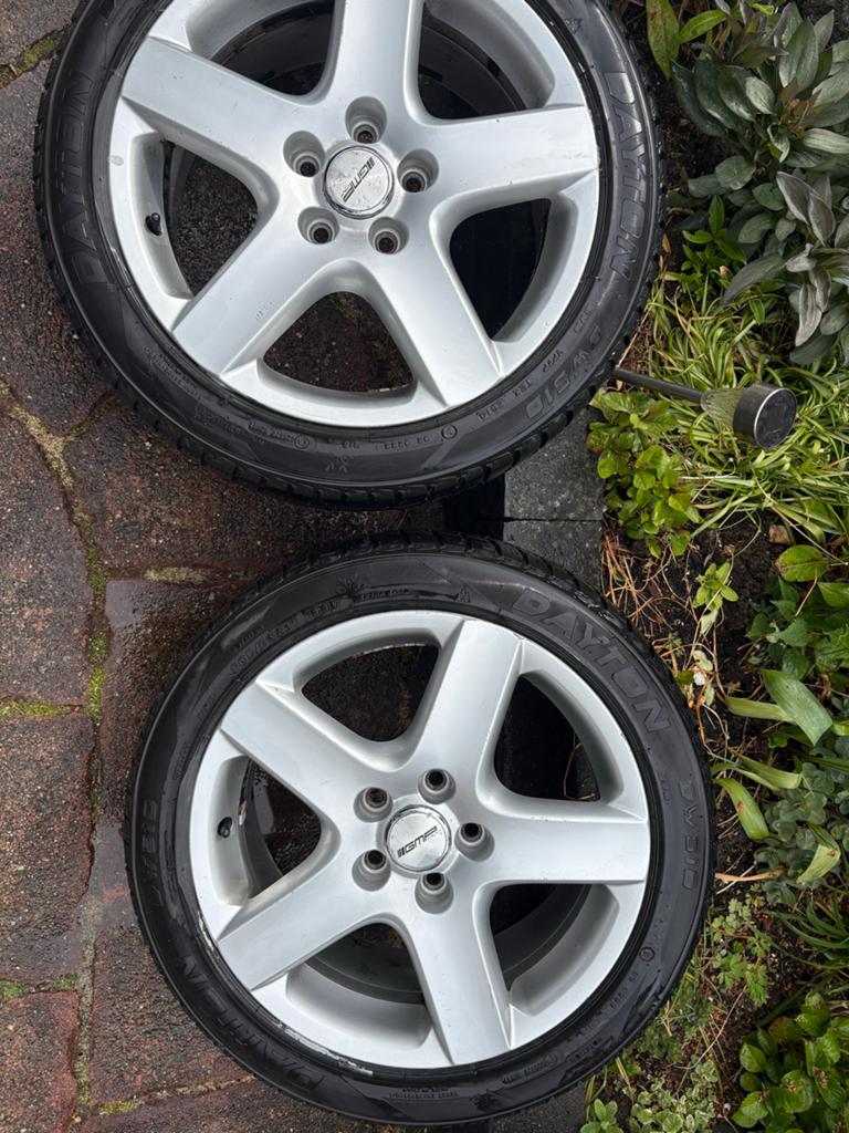 Winterbanden met lichtmetalen velgen 17 inch (Achilles/Dayto, Auto-onderdelen, Ophalen, Gebruikt, Banden en Velgen, 17 inch